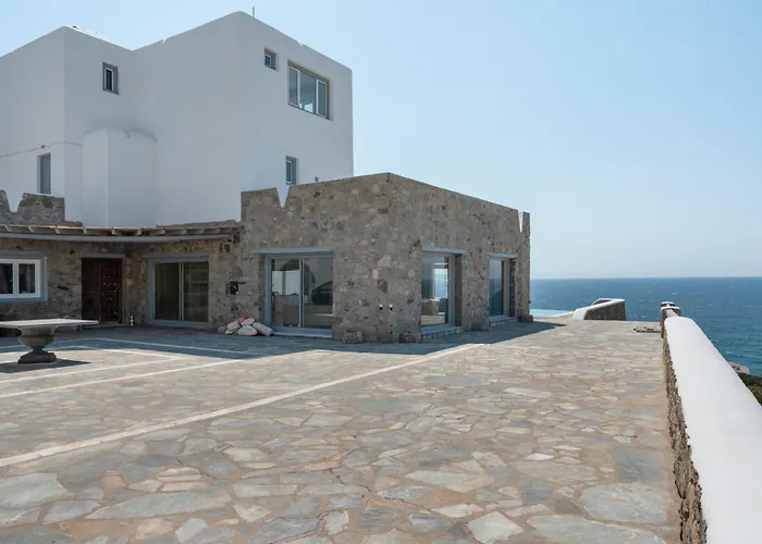 Coventina - Edge * Mykonos Town