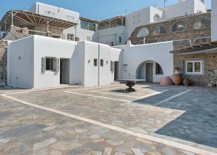 Vila Coventina - Edge *